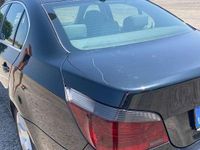 Usata BMW 520 Comfort Edition 163 CV (119 kW) 2005 Nero Berlina