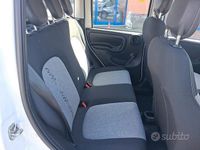 Usata Fiat Panda Lounge 69 CV (50 kW) 2017 Bianco Utilitaria