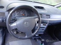 Usata Opel Meriva 2004 Grigio Monovolume