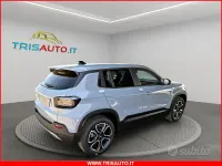 Nuova Jeep Avenger Summit 99 CV (72 kW) 2026 Grigio SUV
