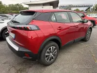 Occasion Peugeot 2008 Active 101 ch (74 kW) 2023 Rouge SUV