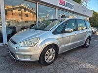 Usata Ford S-MAX Titanium 140 CV (102 kW) 2008 Grigio Monovolume