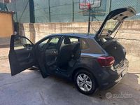 Usata VW Polo 80 CV (58 kW) 2018 Grigio Utilitaria