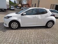 Usata Toyota Yaris Active 72 CV (52 kW) 2023 Bianco Utilitaria