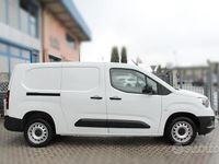 Usata Opel Combo Edition 131 CV (96 kW) 2022 Bianco Monovolume