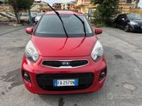 Usata Kia Picanto 67 CV (49 kW) 2015 Rosso Utilitaria