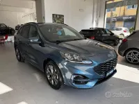 Usata Ford Kuga ST-Line 190 CV (139 kW) 2023 Blu SUV