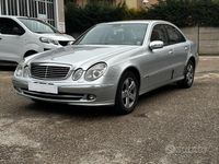 Usata Mercedes E280 Avantgarde 190 CV (139 kW) 2006 Grigio Berlina