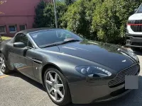 Usata Aston Martin V8 Vantage 385 CV (283 kW) 2007 Grigio Cabrio