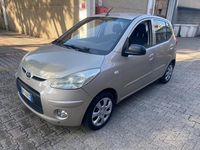 Usata Hyundai i10 Classic 69 CV (50 kW) 2012 Beige Utilitaria