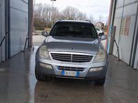 Usata SsangYong Rexton 165 CV (121 kW) 2004 Grigio SUV