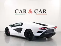 Usata Lamborghini Countach 814 CV (598 kW) 2022 Bianco Coupé