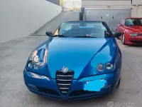 Usata Alfa Romeo Spider 240 CV (176 kW) 2026 Bluazzurro Cabrio