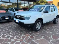 Usata Dacia Duster Lauréate 107 CV (78 kW) 2013 Bianco SUV