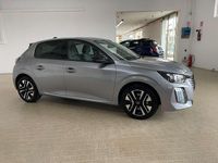 Usata Peugeot 208 Allure 101 CV (74 kW) 2025 Grigio artense metalizzato Utilitaria