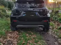 Usado Jeep Avenger Summit 101 HP (74 kW) 2023 Preto SUV