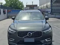 Usata Volvo XC60 Inscription 235 CV (172 kW) 2018 Grigio SUV