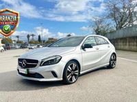 Usata Mercedes A180 Premium 109 CV (80 kW) 2017 Argento Berlina