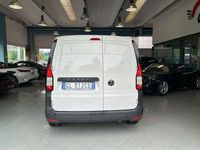 Usata VW Caddy 122 CV (89 kW) 2023 Bianco Monovolume
