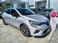 Begagnad Renault Clio V Techno 101 HK (74 kW) 2023 Grå Sedan