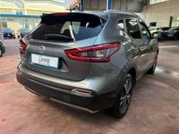 Usata Nissan Qashqai N-Connecta 110 CV (80 kW) 2017 Grigio SUV