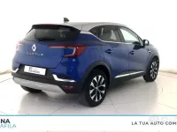 Usata Renault Captur Techno 91 CV (66 kW) 2024 Blu tetto grigio chiaro SUV