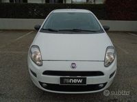 Usata Fiat Punto Street 77 CV (56 kW) 2017 Bianco Utilitaria