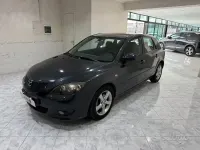 Begagnad Mazda 3 109 HK (80 kW) 2006 Svart Sedan