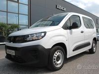 Usata Opel Combo Life Edition 102 CV (75 kW) 2024 Bianco Monovolume