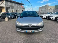 Usata Peugeot 206 75 CV (55 kW) 2000 Grigio Berlina