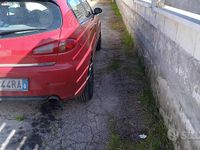 Usata Alfa Romeo 147 150 CV (110 kW) 2005 Rosso Utilitaria