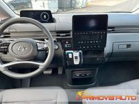 Usata Hyundai Staria Trend 177 CV (130 kW) 2024 Grigio scuro Monovolume