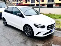 Usata Mercedes B180 116 CV (85 kW) 2020 Bianco Utilitaria
