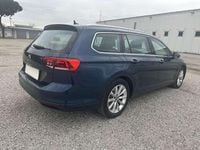 Usata VW Passat Trendline 150 CV (110 kW) 2021 Blu Station wagon