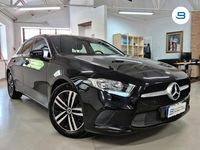Usata Mercedes A180 115 CV (84 kW) 2021 Nero Berlina