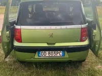 Usata Peugeot 1007 68 CV (50 kW) 2006 Verde Monovolume