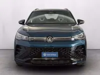 Usata VW Tiguan R-line 150 CV (110 kW) 2024 Nightshade blue metallizzato SUV