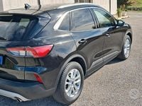 Usata Ford Kuga Titanium 120 CV (88 kW) 2021 Nero SUV