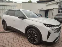 Usata Peugeot 5008 Allure 145 CV (106 kW) 2025 Bianco SUV