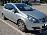 Usata Opel Corsa 75 CV (55 kW) 2010 Grigio Utilitaria