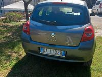Usata Renault Clio II 65 CV (47 kW) 2006 Grigio Berlina