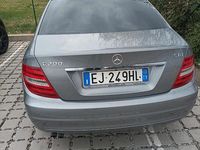 Usata Mercedes C200 2011 Verde Berlina