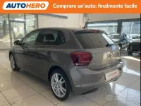 Usata VW Polo Comfortline 80 CV (58 kW) 2018 Grigio Utilitaria