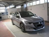 Usata Peugeot 208 GT-line 101 CV (74 kW) 2019 Grigio scuro Utilitaria
