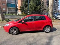 Usata Fiat Grande Punto 65 CV (47 kW) 2008 Rosso Utilitaria