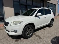 Usata Toyota RAV4 Lounge 150 CV (110 kW) 2012 Bianco SUV