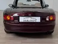 Usata Mazda MX5 110 CV (80 kW) 2000 Bordeaux Cabrio