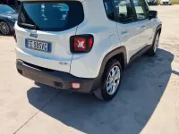 Usata Jeep Renegade 105 CV (77 kW) 2016 Bianco SUV