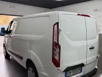 Usata Ford Transit Custom Trend 130 CV (95 kW) 2023 Bianco Berlina