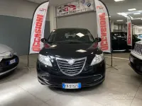 Usata Lancia Ypsilon Silver 69 CV (50 kW) 2014 Nero Utilitaria